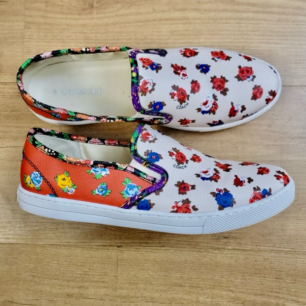 Coach Floral Print Slip-On Loafers - Cream and Red